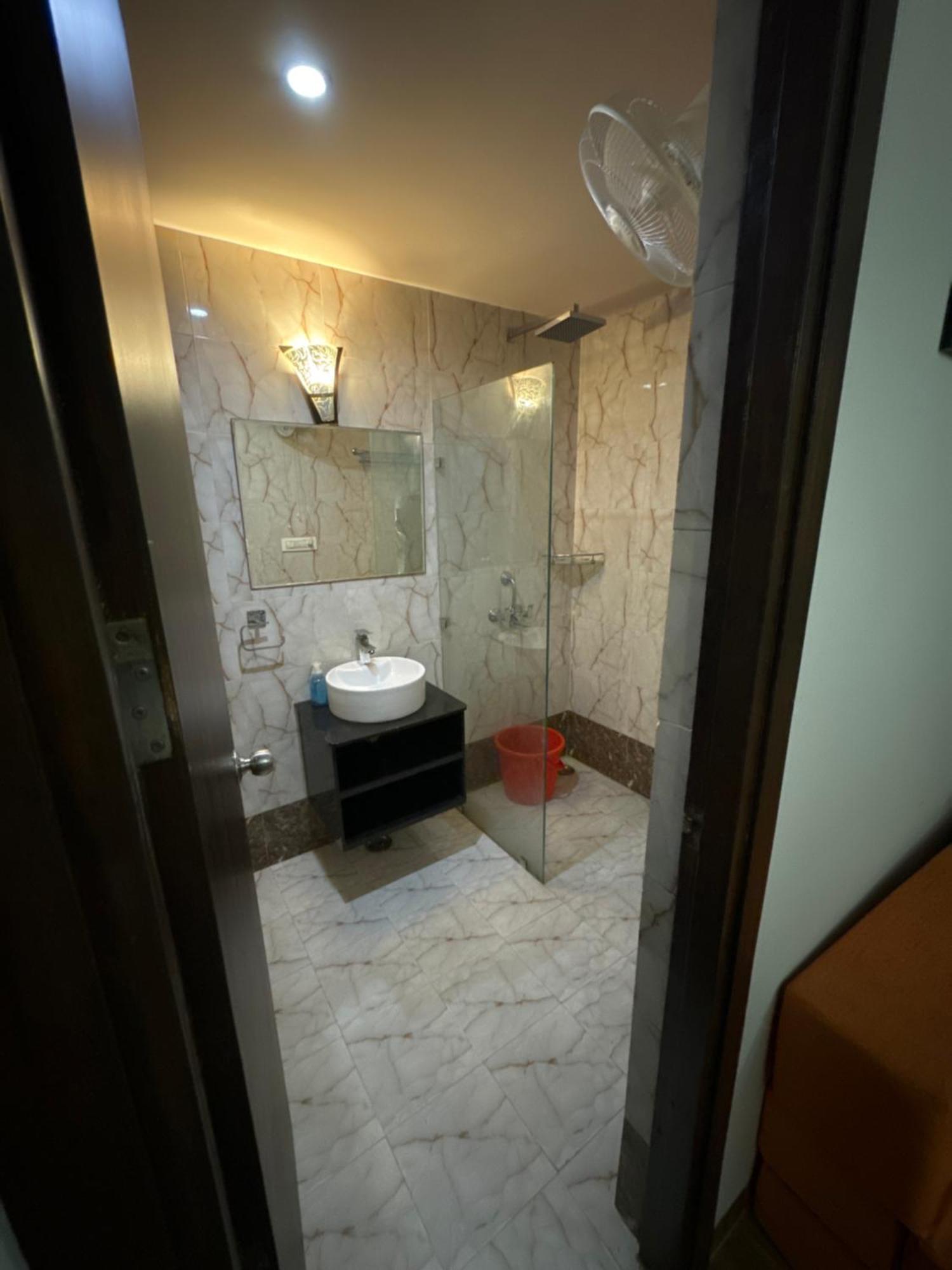 Pearl Suites At Omex Entrenity Vrindāvan Exteriér fotografie