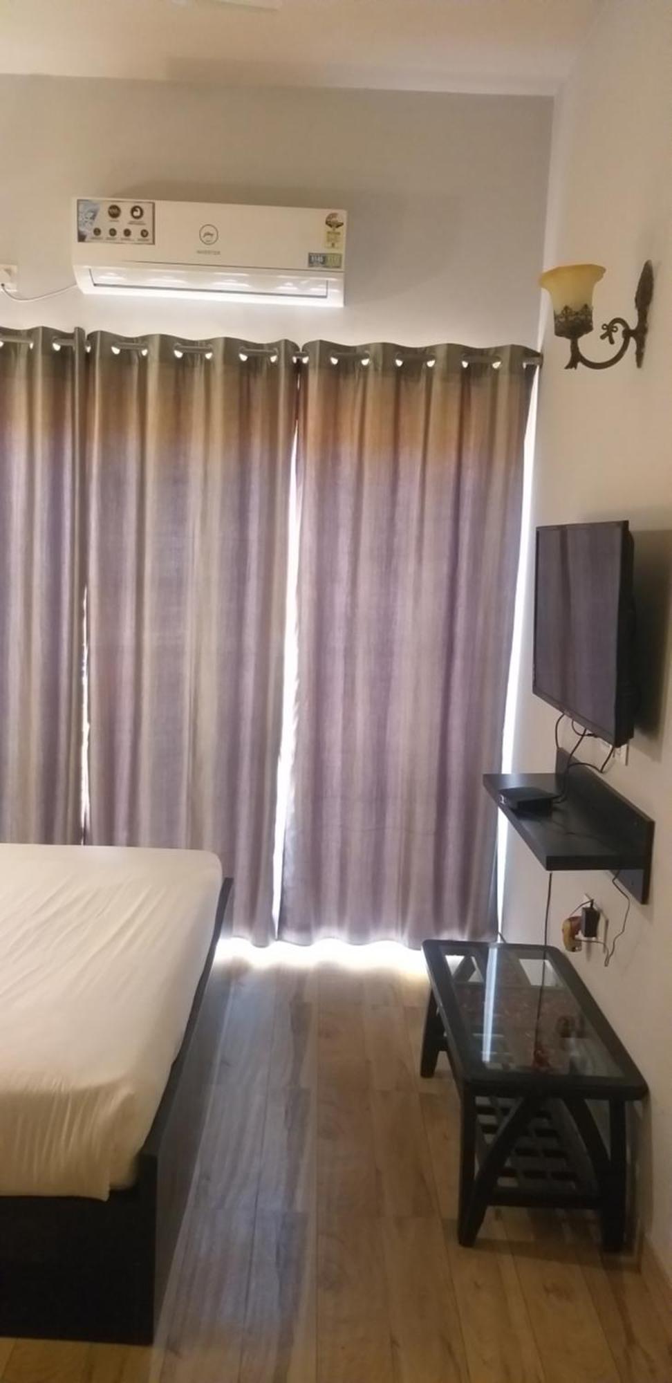 Pearl Suites At Omex Entrenity Vrindāvan Exteriér fotografie